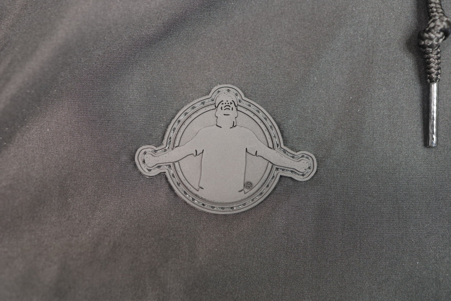 WOMEN'S CROP GRINDGEAR WINDBREAKER